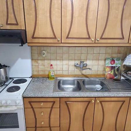 Traditional House Shapllo Appartamento