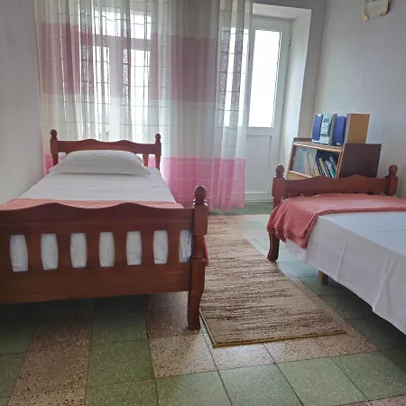 Traditional House & Shapllo