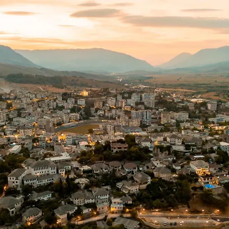 Traditional House & Shapllo *