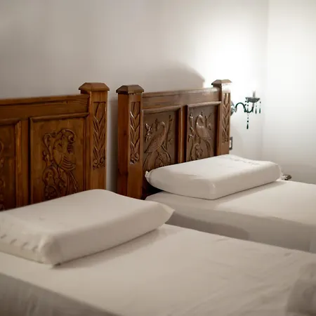 Traditional House & Shapllo Αργυρόκαστρο