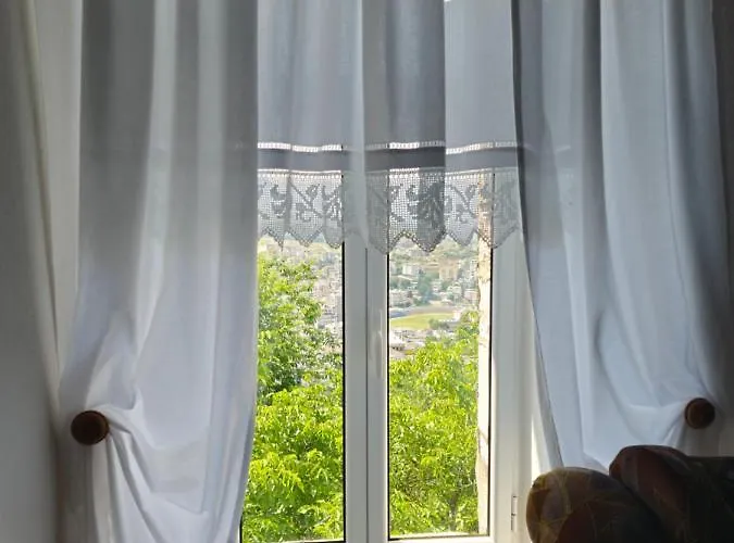 公寓 Traditional House & Shapllo *