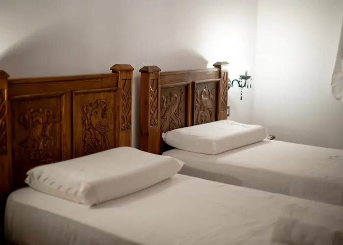 Traditional House & Shapllo Gjirokastër