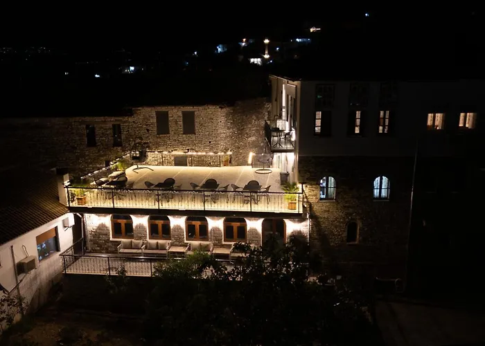 Traditional House & Shapllo