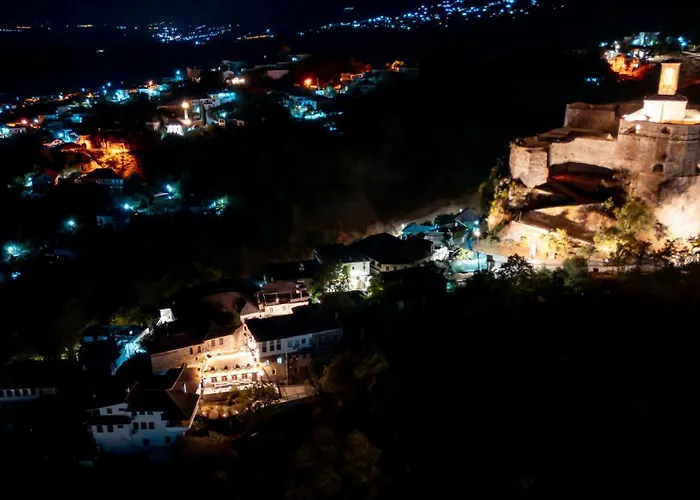 Traditional House & Shapllo